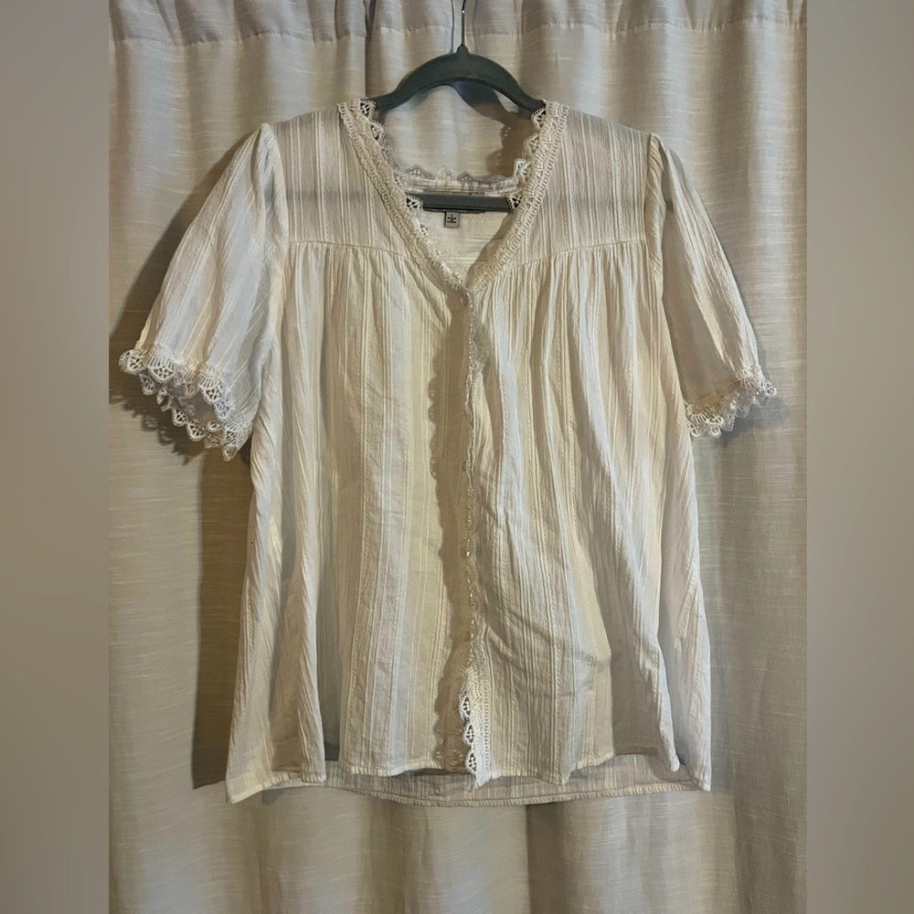 Hayden Los Angeles size, large blouse.